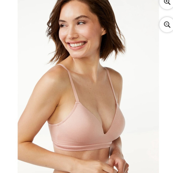 Seamless Pink Bra - Picture 2 of 4